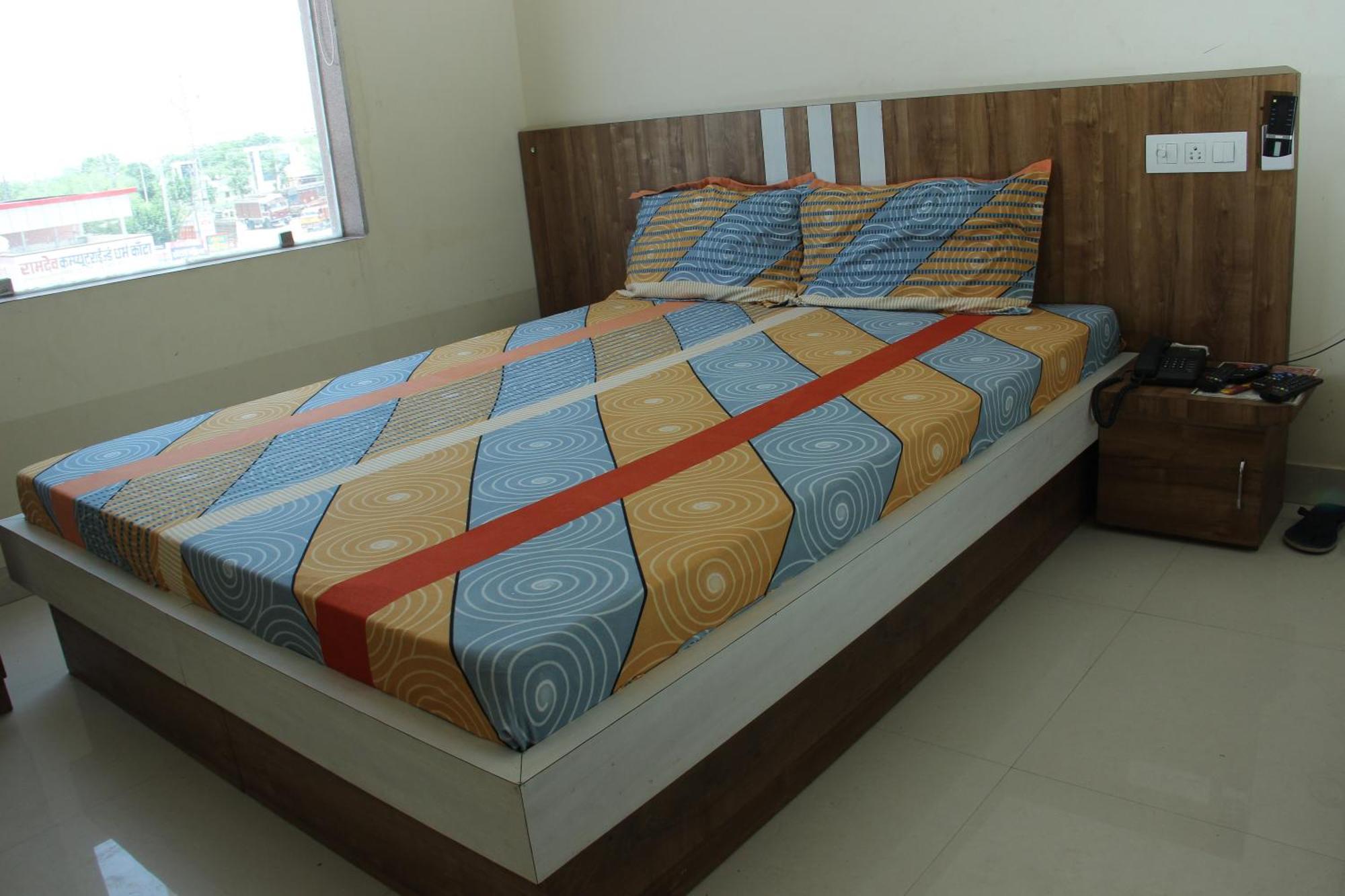 Hotel O Athitya Resort Sikar エクステリア 写真