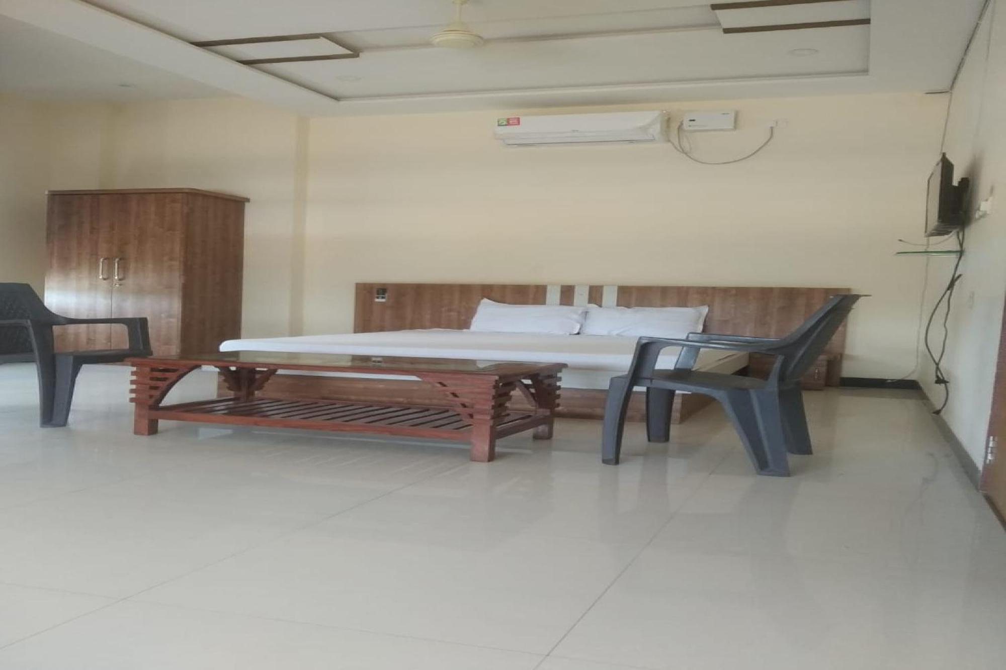 Hotel O Athitya Resort Sikar エクステリア 写真